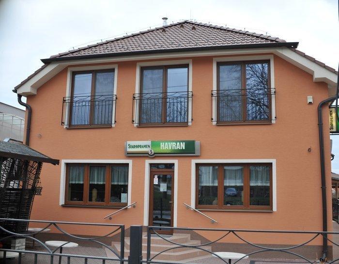 Penzion Havran Trencianska Turna Exterior photo
